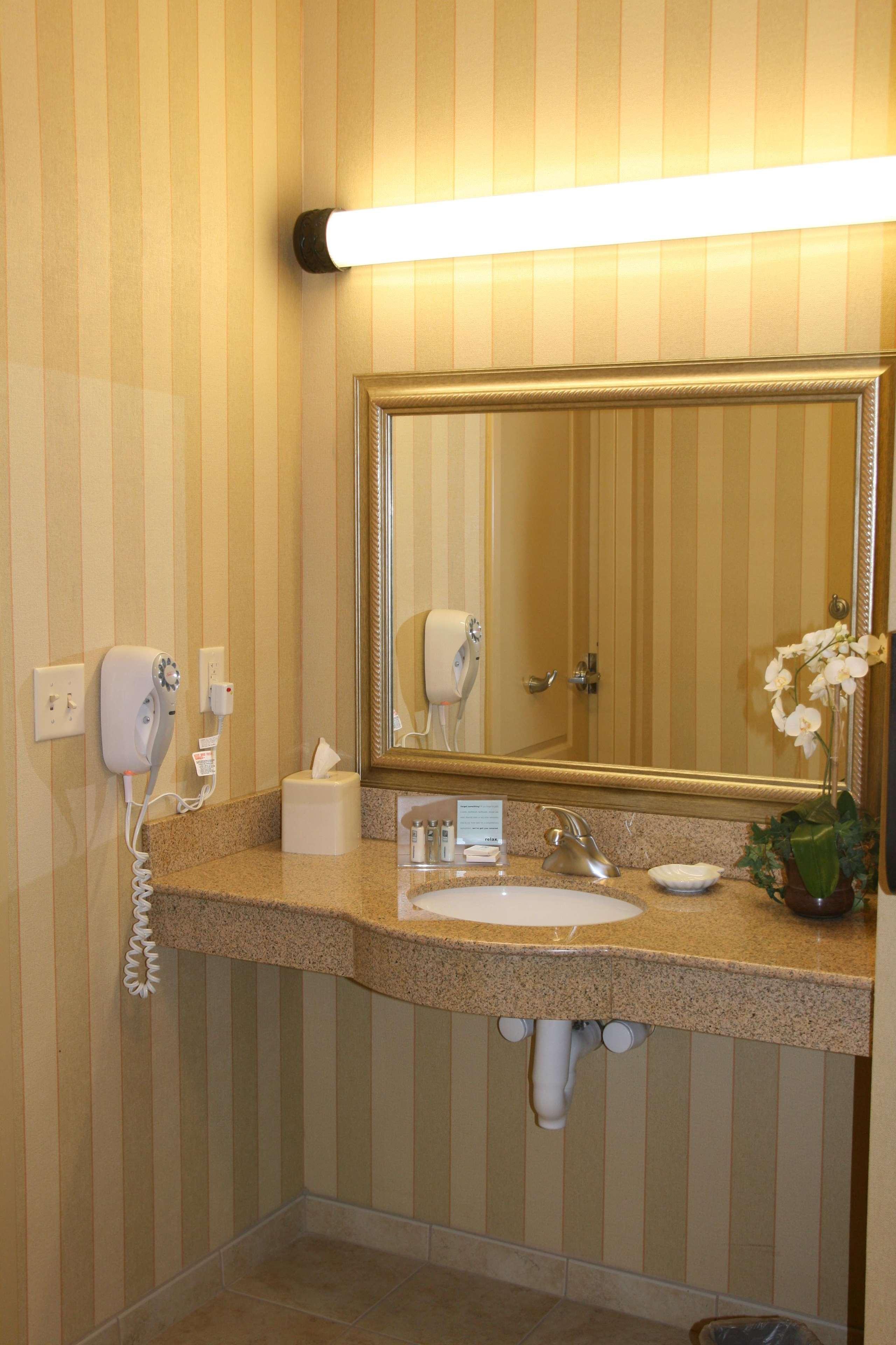 Hampton Inn & Suites Chicago/Saint Charles Exteriör bild