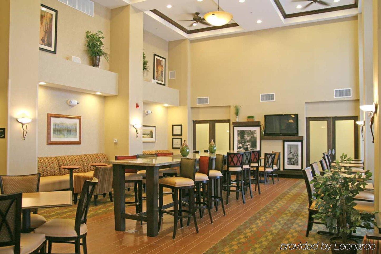Hampton Inn & Suites Chicago/Saint Charles Exteriör bild