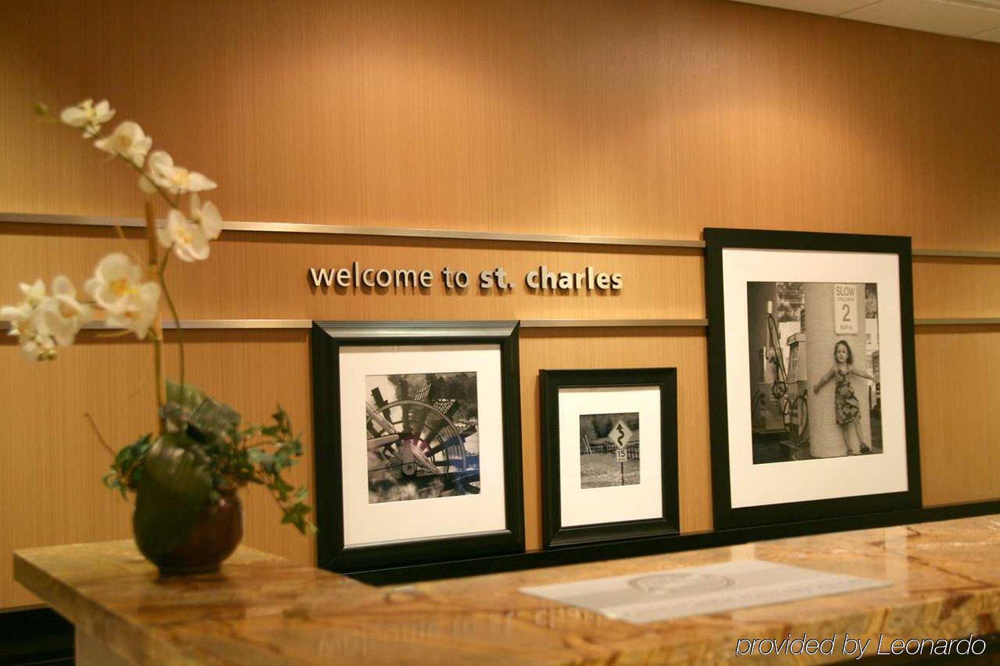Hampton Inn & Suites Chicago/Saint Charles Exteriör bild
